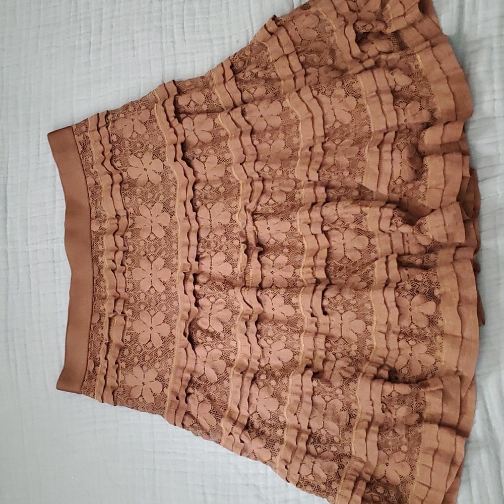 Ruffled skirt